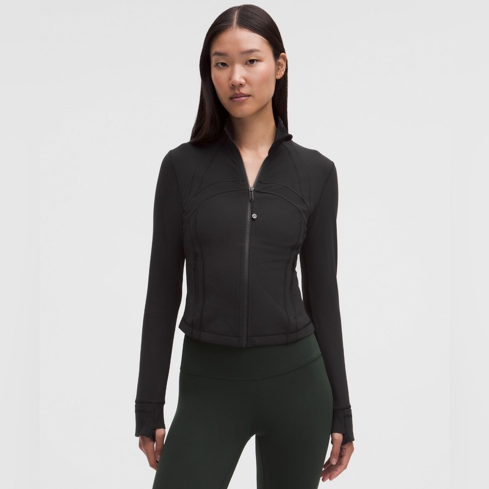 Lululemon Cropped Define Jacket in Black